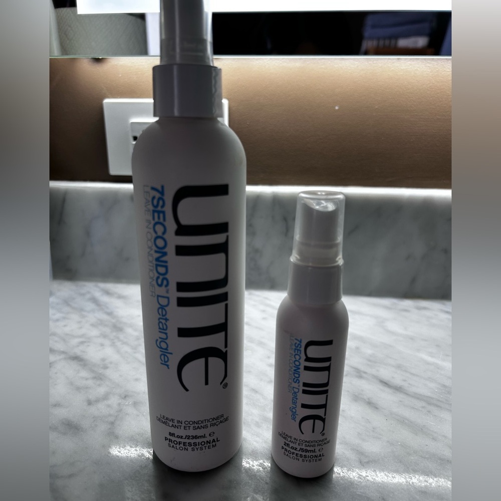 7SECONDS Detangler Leave-In Conditioner Spray - Picture 3 of 4